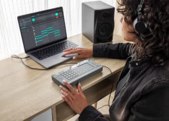 AlphatTheta Chordcat