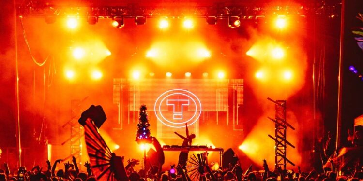 Caskade Equinox 2025