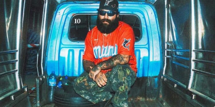 Lisa's Kickback Founder Lousy Lover