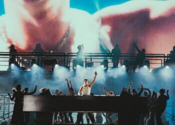 John Summit Folsom Field Boulder 2025