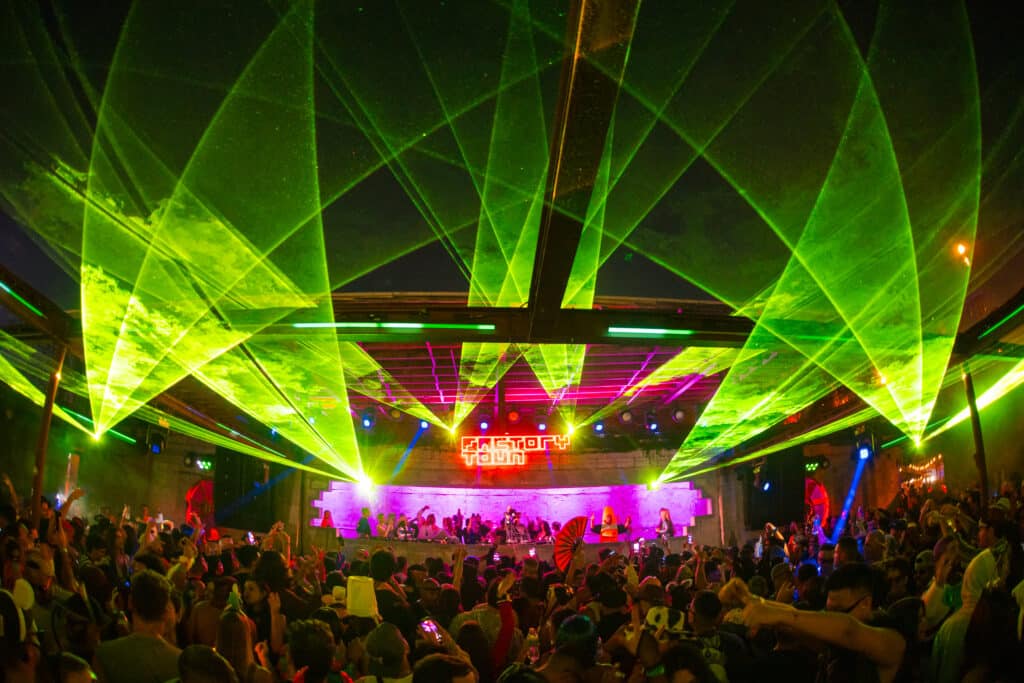 Factory Town Hocus Pocus 2025 The Chain Room