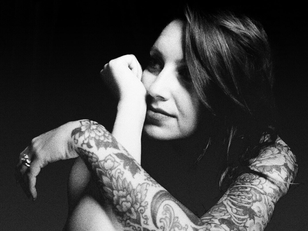 Woven Thorns Delivers Four-Track ‘Devour EP’ on RUINS Label