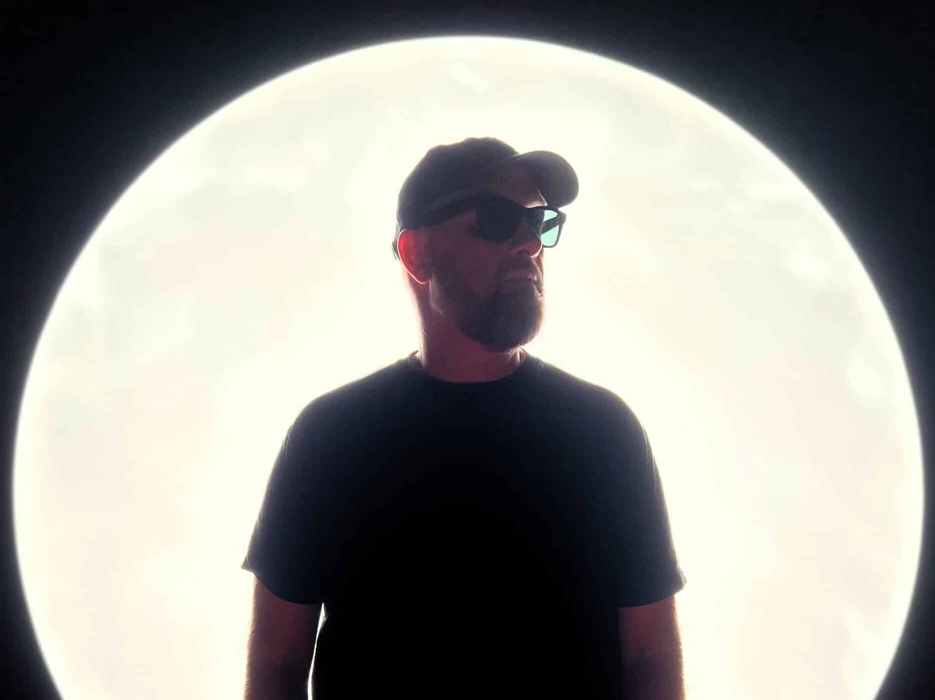 Claude VonStroke Steps Into His Crosstown Rebels Era With ‘Noche Clara’ EP