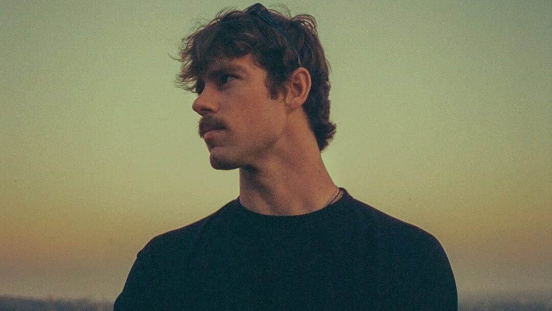 A Legend in the Making, it’s murph Stuns with Smashing Debut Album