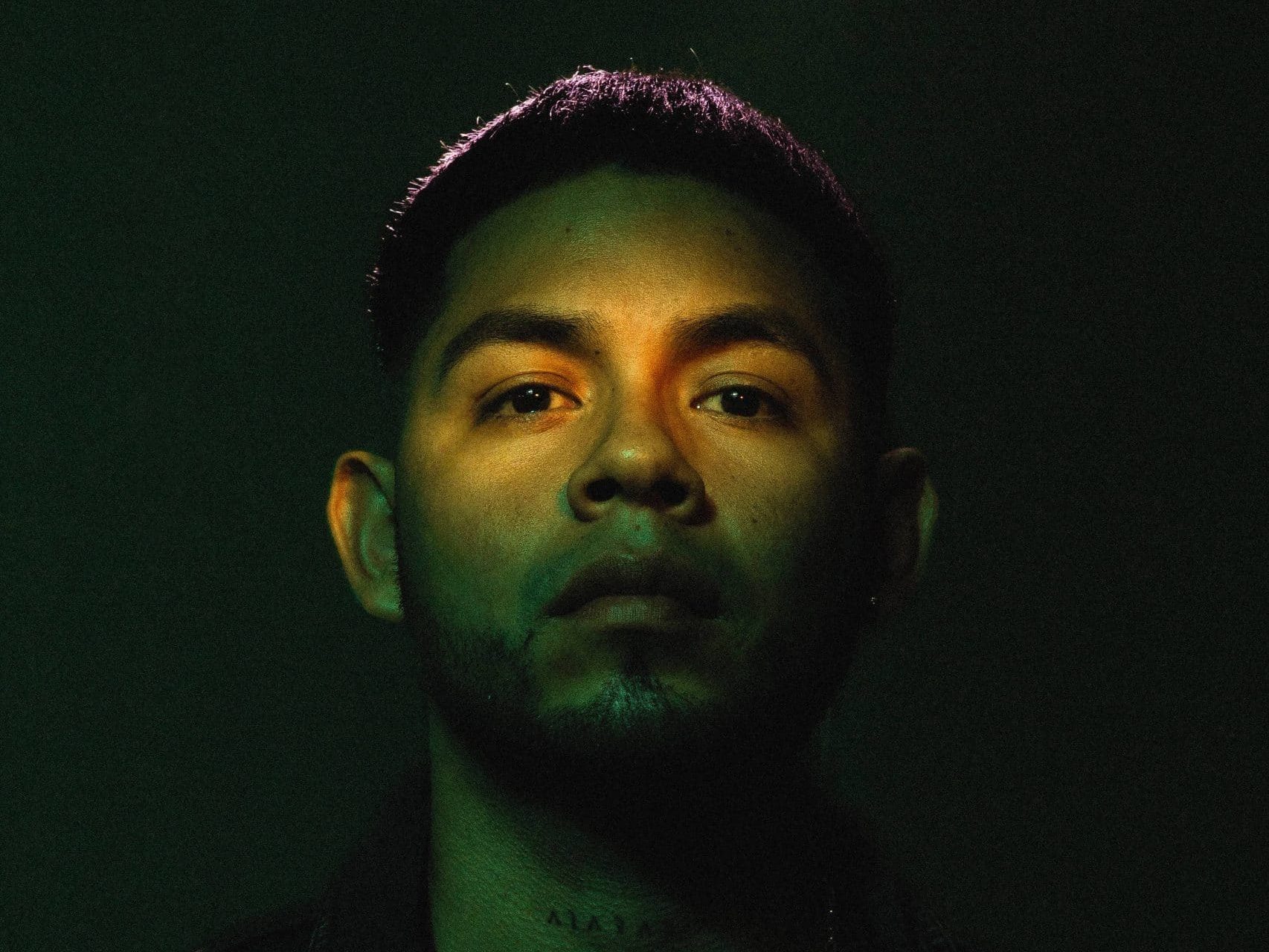 Chinonegro Makes Fierce Entrance with ‘Mi Gentee’ on BotaniQ