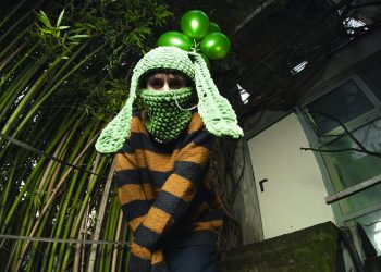 camoufly Press Photo