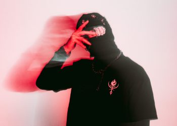 Phrva Press Photo